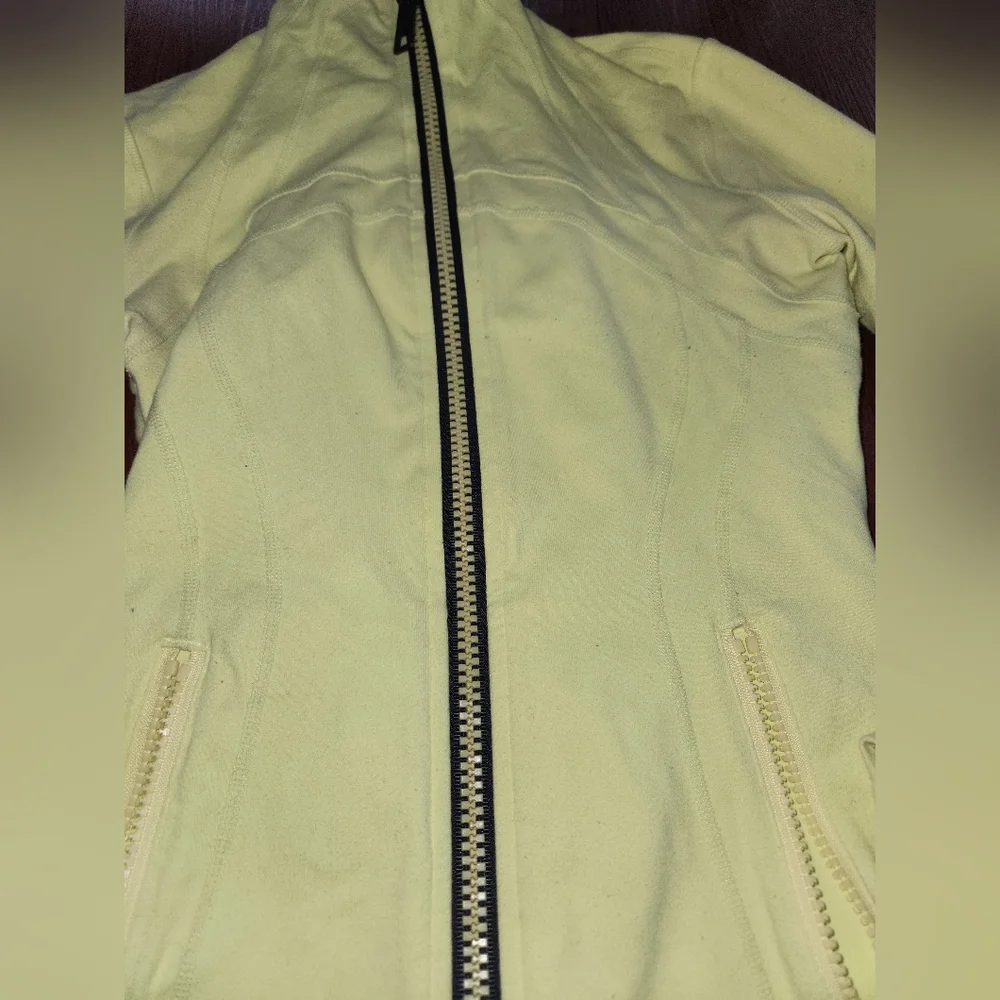 Lululemon Yellow Women's Define Jacket - Picture 11 of 11